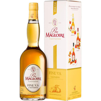 CALVADOS PERE MAGLOIRE VS 40% 0,7L KARTONIK